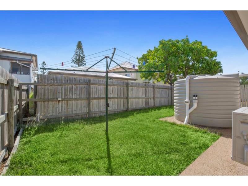 16 Bolsover Lane, Rockhampton City QLD 4700